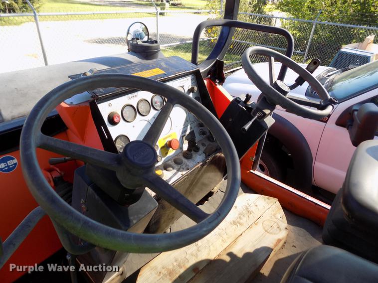 image for item DB4755 1999 Hamm DV6K combination roller