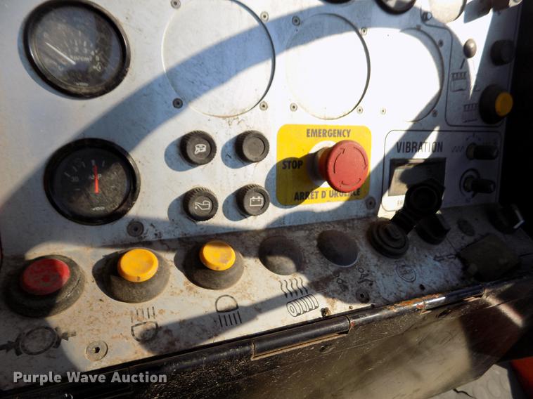 image for item DB4755 1999 Hamm DV6K combination roller