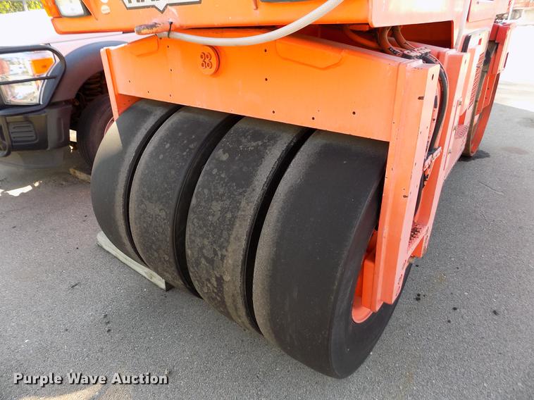 image for item DB4755 1999 Hamm DV6K combination roller