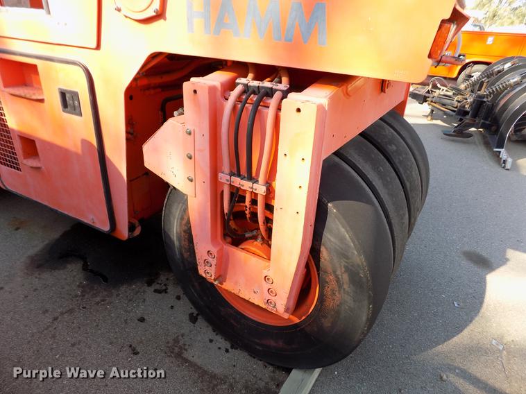 image for item DB4755 1999 Hamm DV6K combination roller