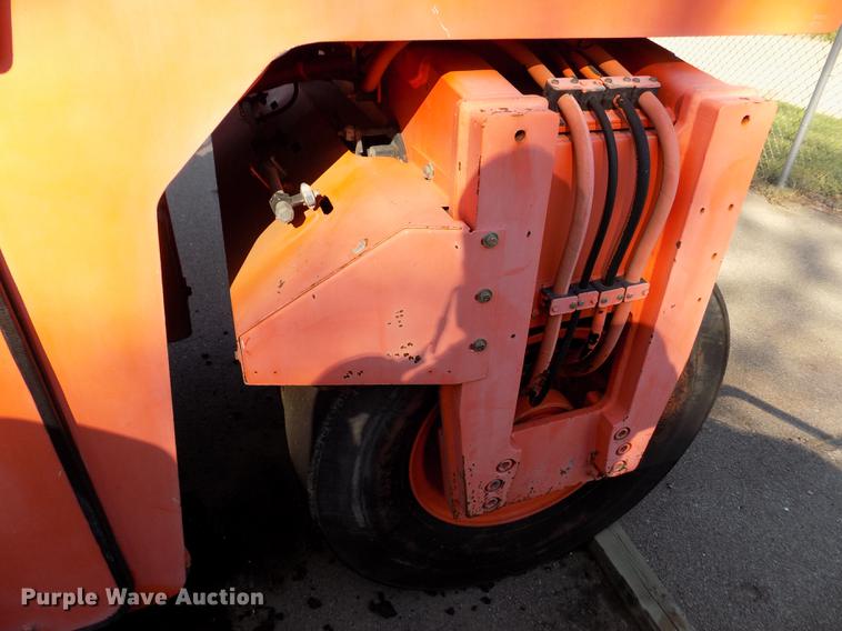 image for item DB4755 1999 Hamm DV6K combination roller