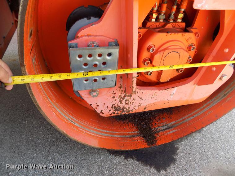 image for item DB4755 1999 Hamm DV6K combination roller