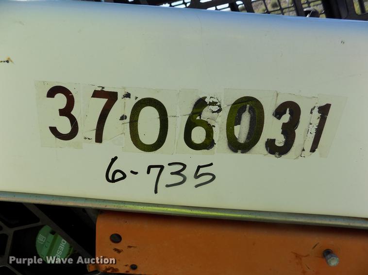 image for item DD5895 2001 Bobcat 863G skid steer