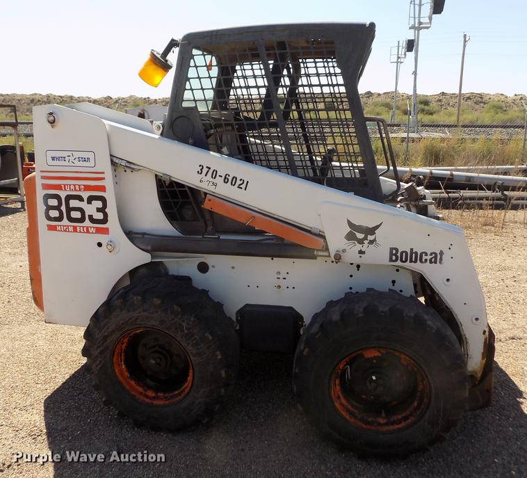 image for item DD5896 2001 Bobcat 863G skid steer