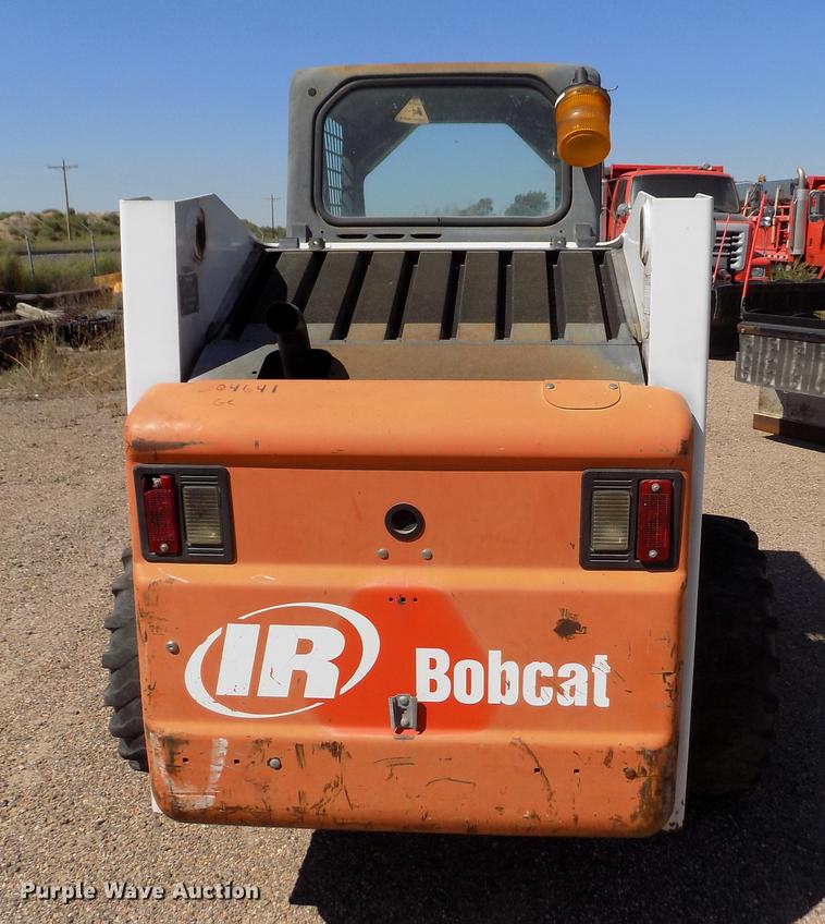image for item DD5896 2001 Bobcat 863G skid steer