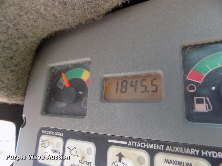 image for item DD5896 2001 Bobcat 863G skid steer