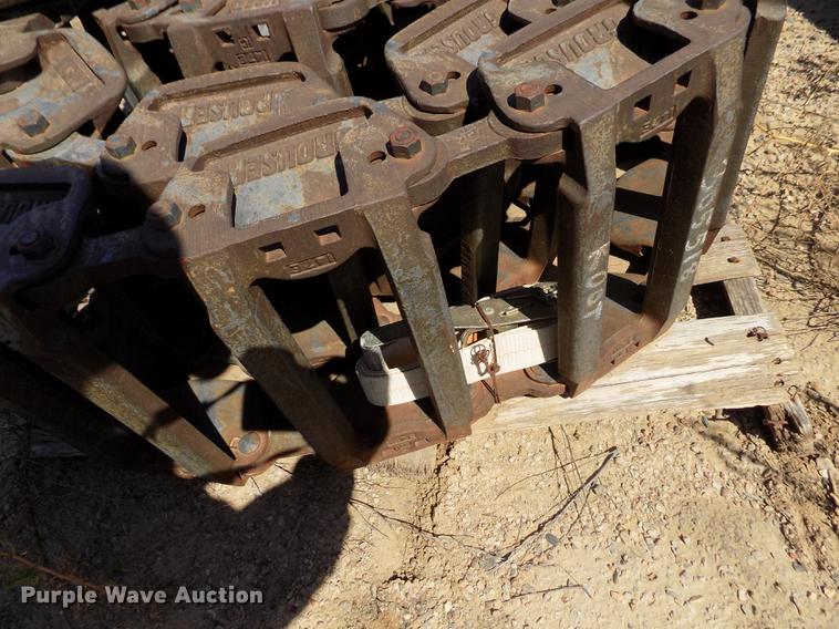 image for item DD5896 2001 Bobcat 863G skid steer