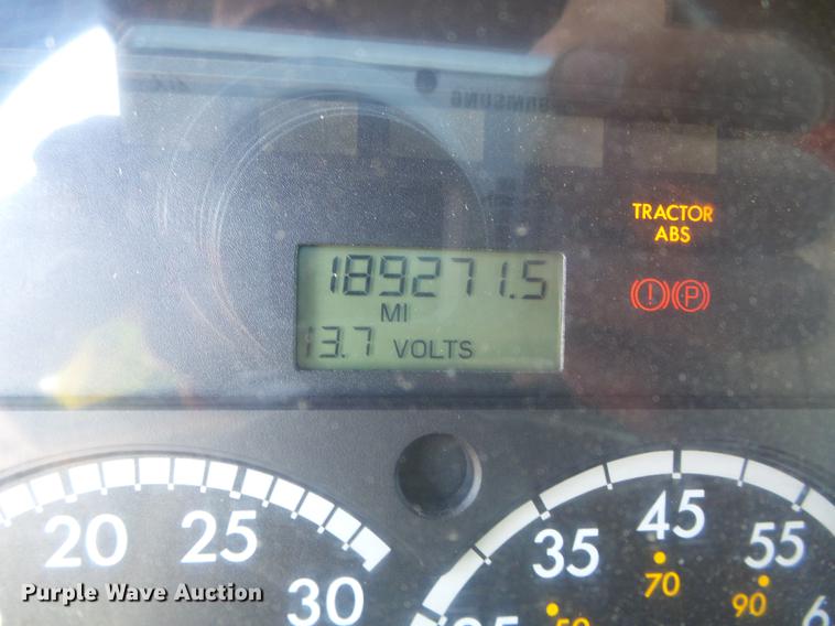 image for item DD5897 2003 Sterling LT7500 dump truck