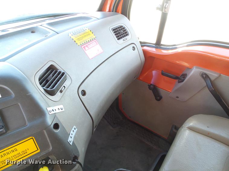 image for item DD5897 2003 Sterling LT7500 dump truck