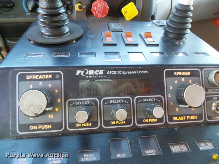 image for item DD5897 2003 Sterling LT7500 dump truck