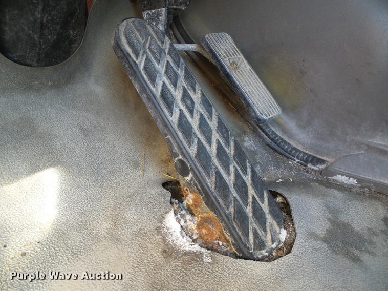 image for item DD5897 2003 Sterling LT7500 dump truck