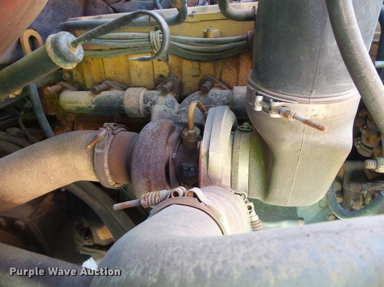 image for item DD5897 2003 Sterling LT7500 dump truck