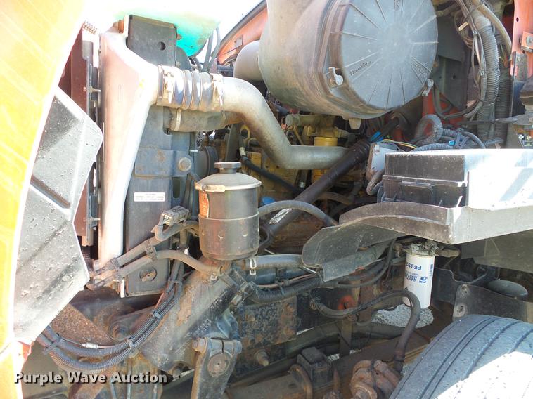 image for item DD5897 2003 Sterling LT7500 dump truck