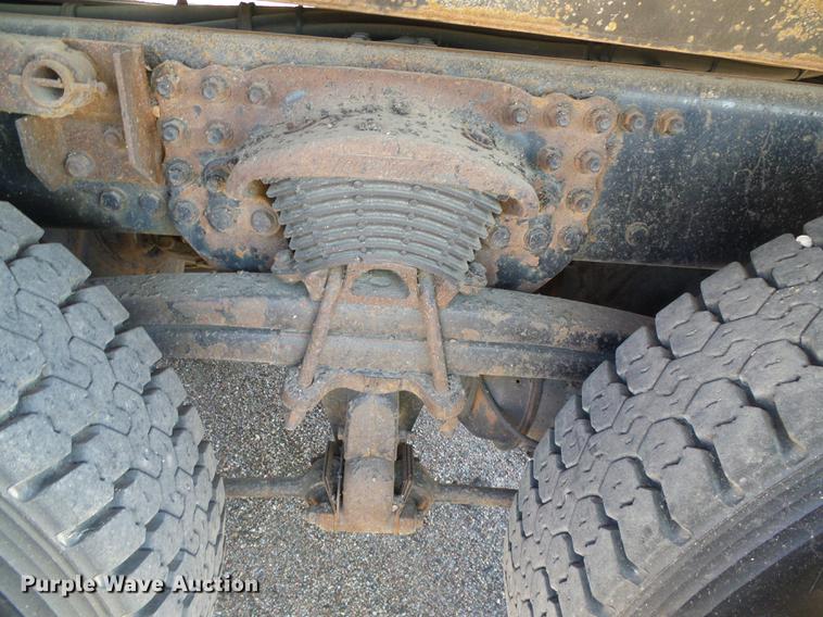 image for item DD5897 2003 Sterling LT7500 dump truck