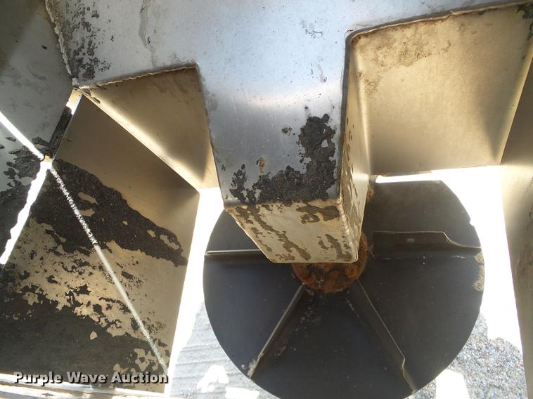 image for item DD5897 2003 Sterling LT7500 dump truck