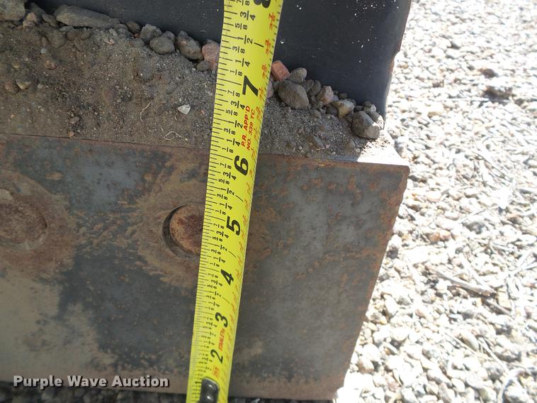 image for item DD5897 2003 Sterling LT7500 dump truck