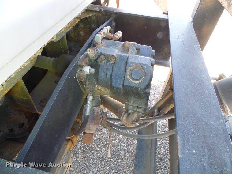 image for item DD5897 2003 Sterling LT7500 dump truck