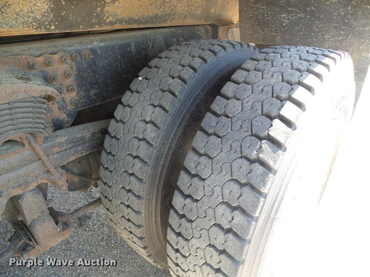 image for item DD5897 2003 Sterling LT7500 dump truck