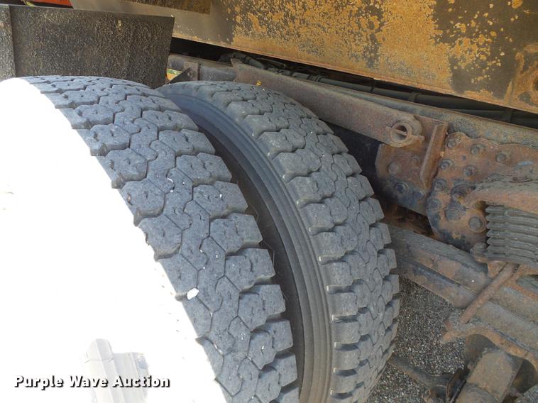 image for item DD5897 2003 Sterling LT7500 dump truck