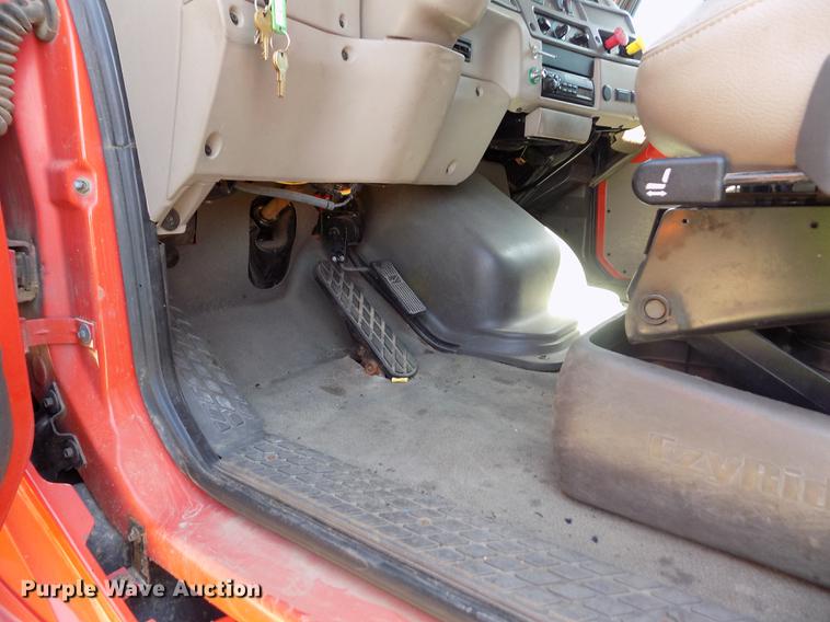 image for item DD5898 2003 Sterling LT7500 dump truck