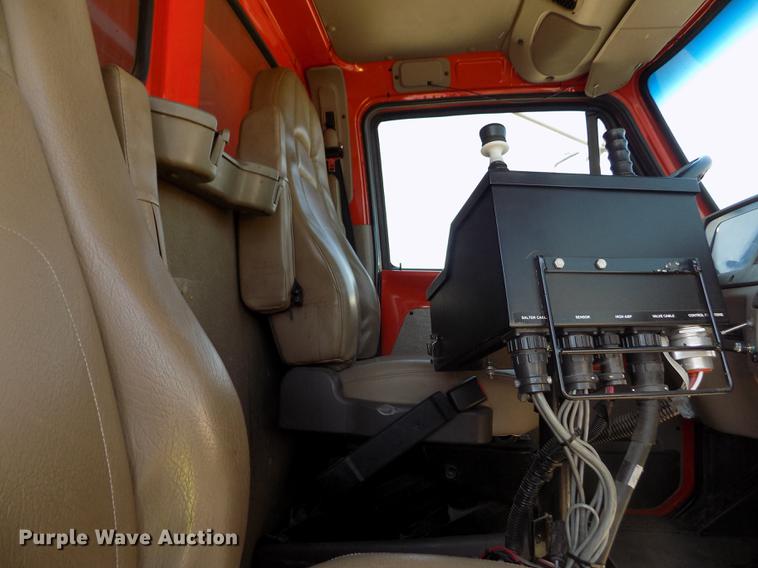 image for item DD5898 2003 Sterling LT7500 dump truck