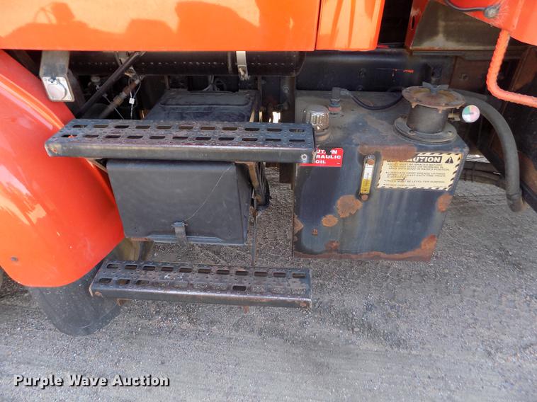 image for item DD5898 2003 Sterling LT7500 dump truck