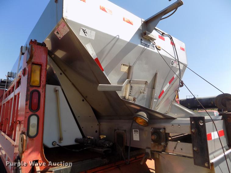 image for item DD5898 2003 Sterling LT7500 dump truck