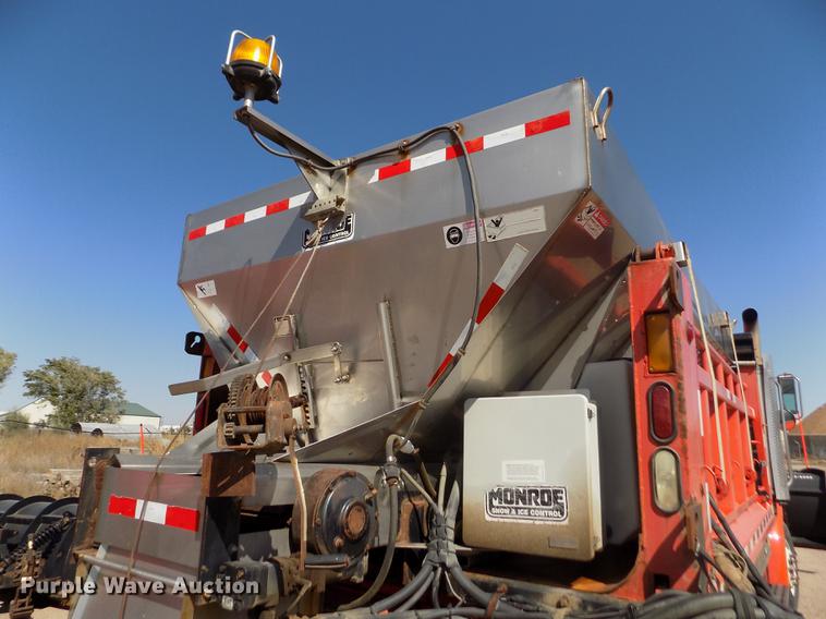 image for item DD5898 2003 Sterling LT7500 dump truck