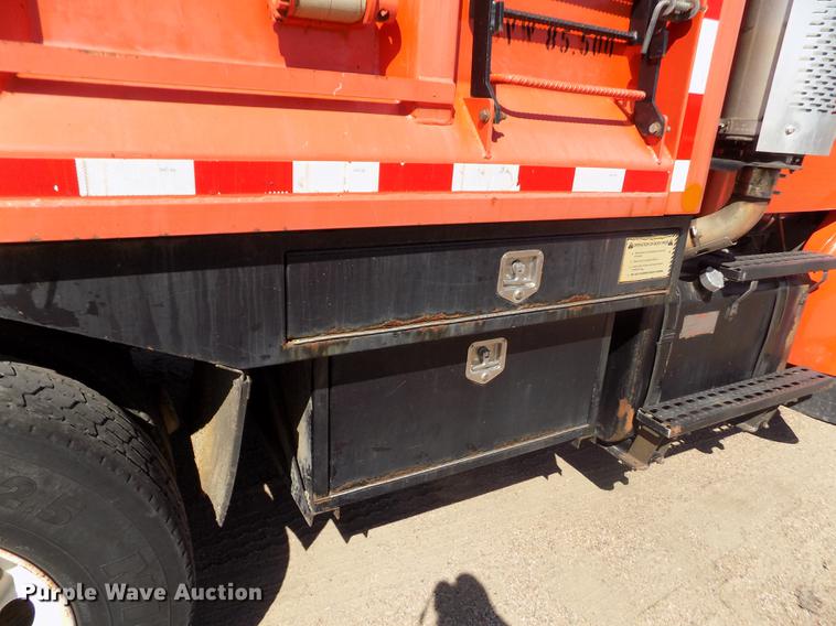 image for item DD5898 2003 Sterling LT7500 dump truck