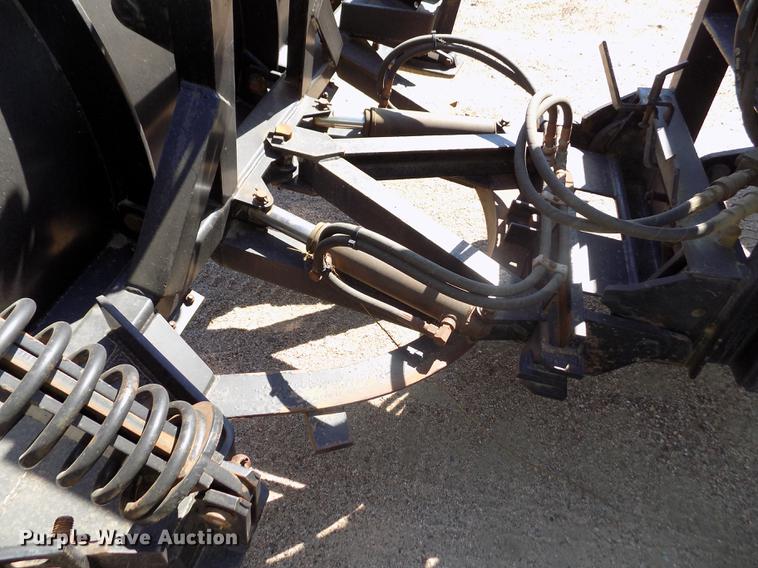 image for item DD5898 2003 Sterling LT7500 dump truck