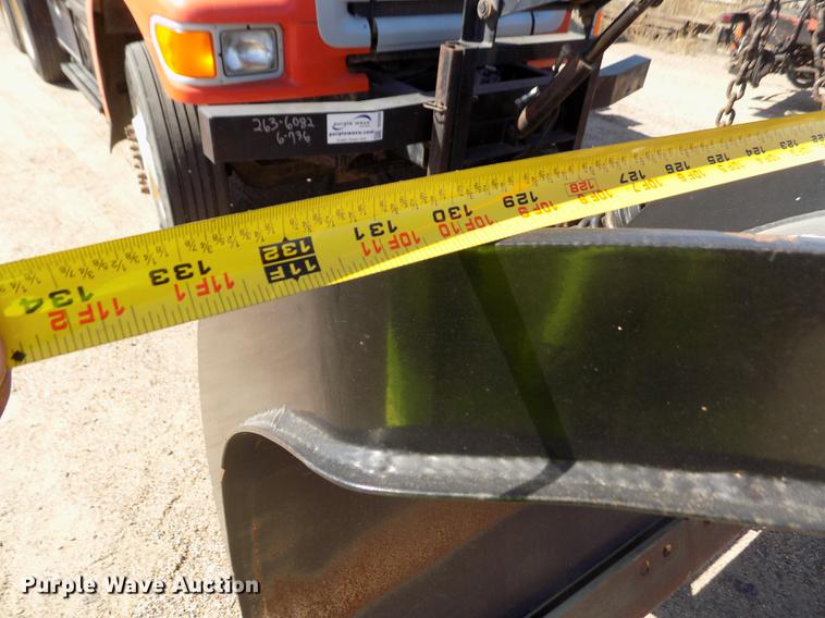 image for item DD5898 2003 Sterling LT7500 dump truck