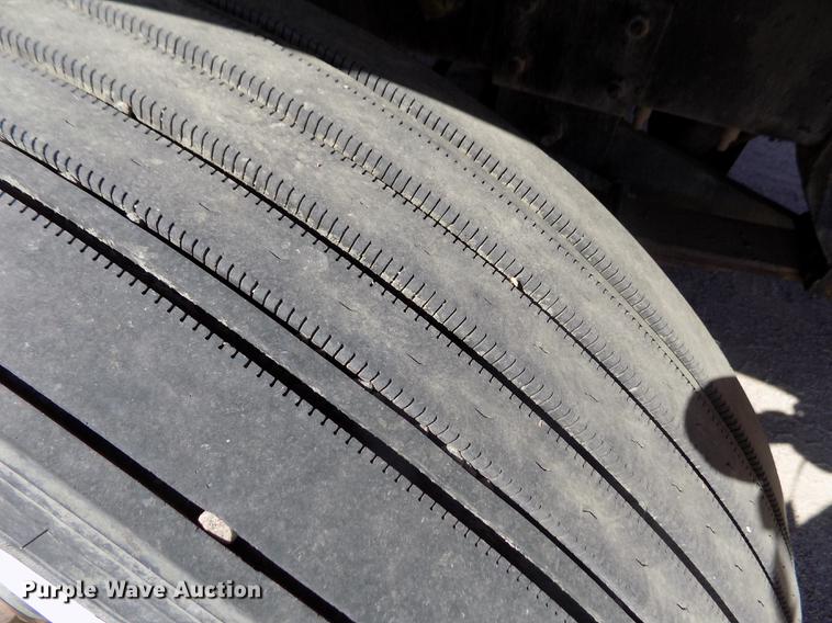 image for item DD5898 2003 Sterling LT7500 dump truck