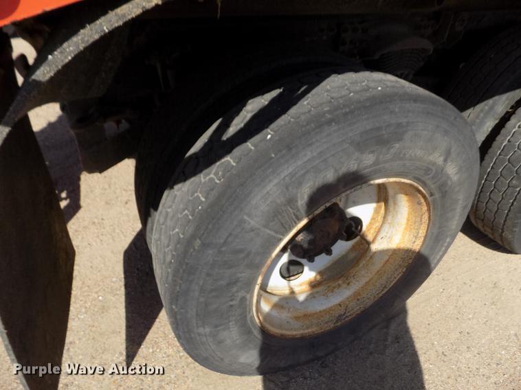 image for item DD5898 2003 Sterling LT7500 dump truck