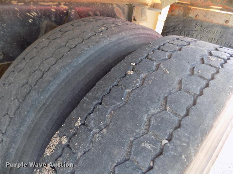 image for item DD5898 2003 Sterling LT7500 dump truck