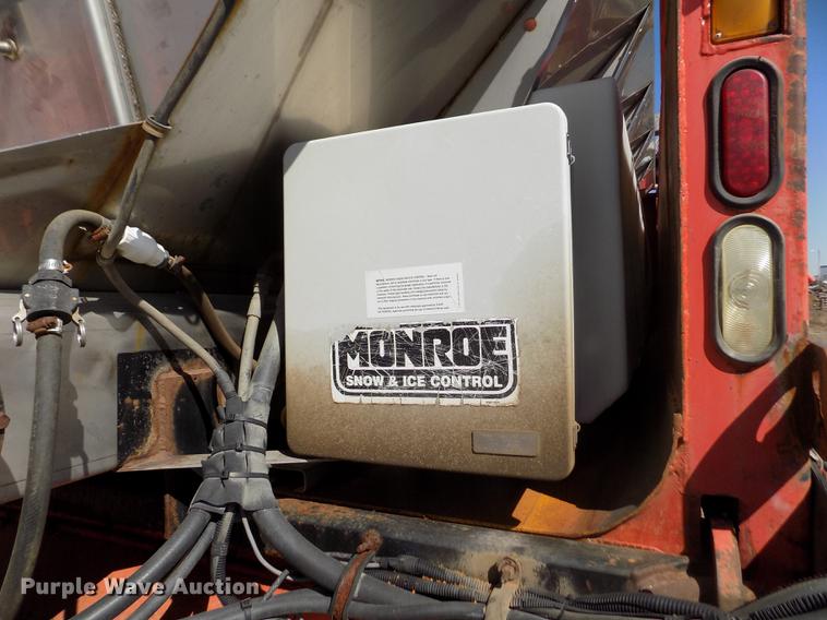 image for item DD5898 2003 Sterling LT7500 dump truck