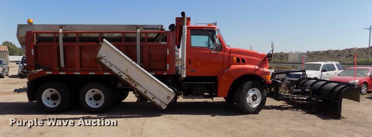 image for item DD5899 2001 Sterling LT9511 dump truck