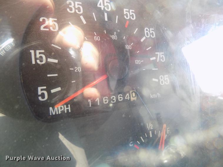 image for item DD5899 2001 Sterling LT9511 dump truck