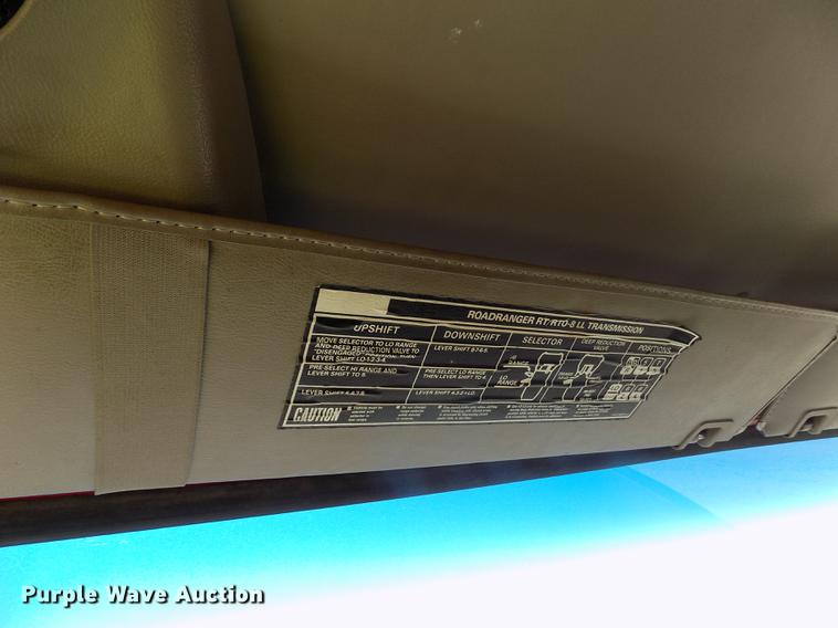 image for item DD5899 2001 Sterling LT9511 dump truck