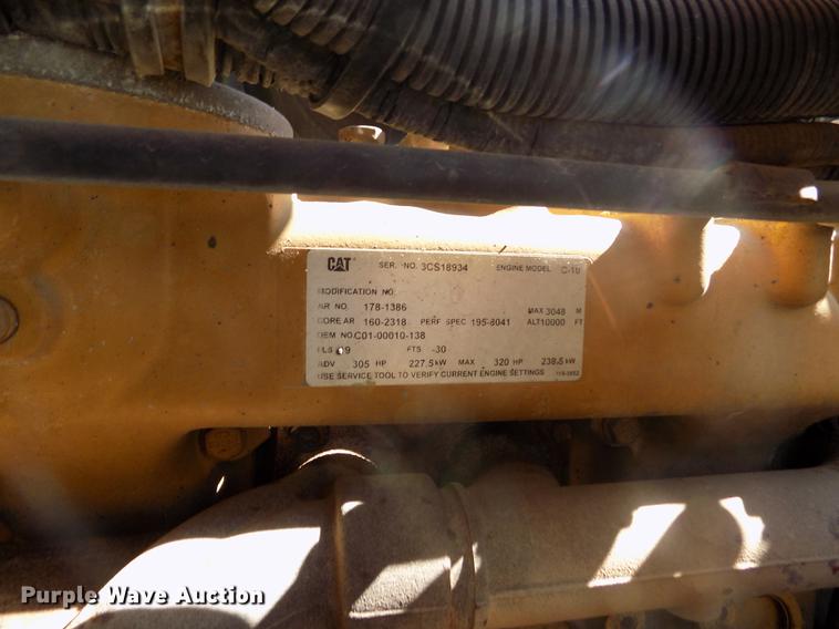 image for item DD5899 2001 Sterling LT9511 dump truck