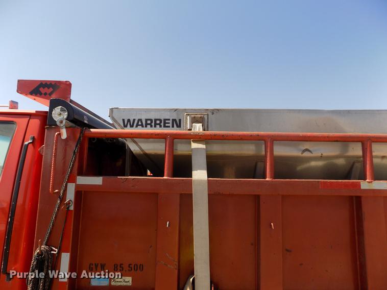 image for item DD5899 2001 Sterling LT9511 dump truck