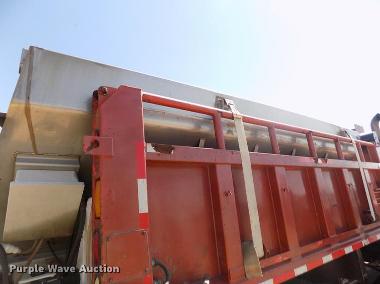 image for item DD5899 2001 Sterling LT9511 dump truck