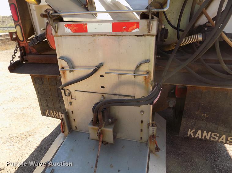 image for item DD5899 2001 Sterling LT9511 dump truck