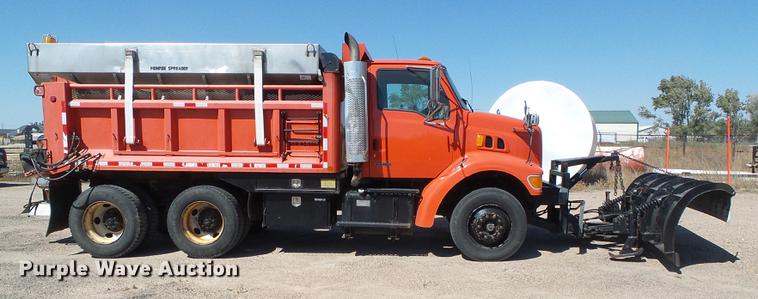image for item DD5900 2003 Sterling LT7500 dump truck