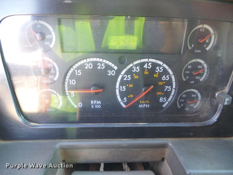 image for item DD5900 2003 Sterling LT7500 dump truck