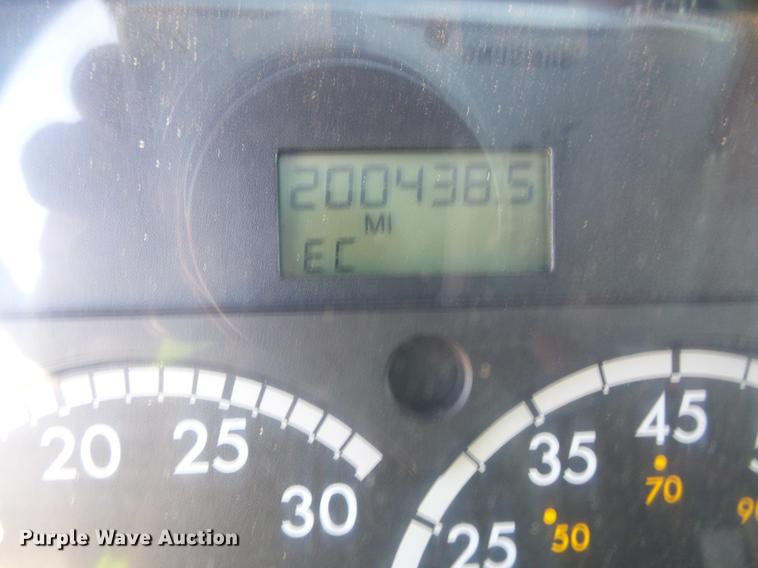 image for item DD5900 2003 Sterling LT7500 dump truck