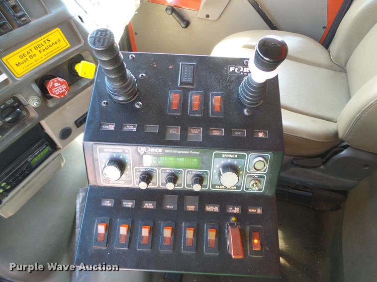 image for item DD5900 2003 Sterling LT7500 dump truck