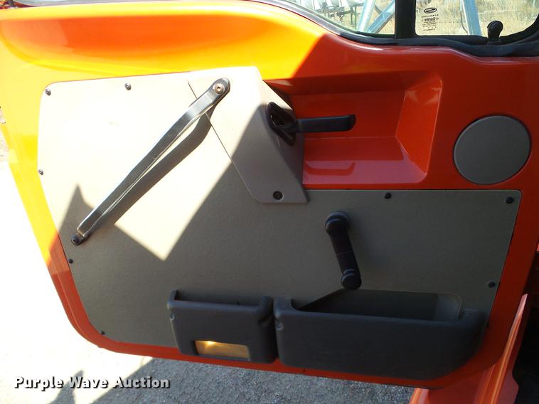 image for item DD5900 2003 Sterling LT7500 dump truck