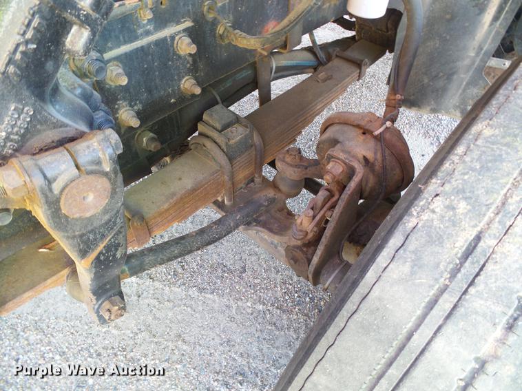 image for item DD5900 2003 Sterling LT7500 dump truck