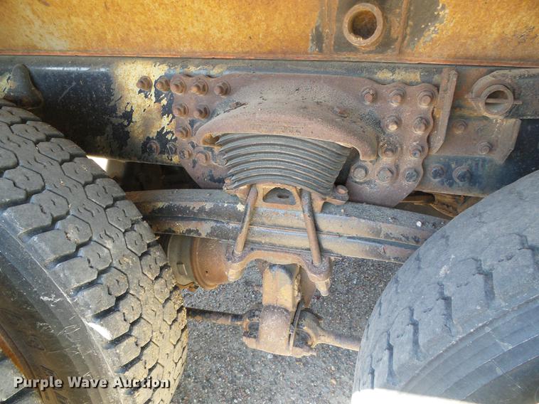 image for item DD5900 2003 Sterling LT7500 dump truck