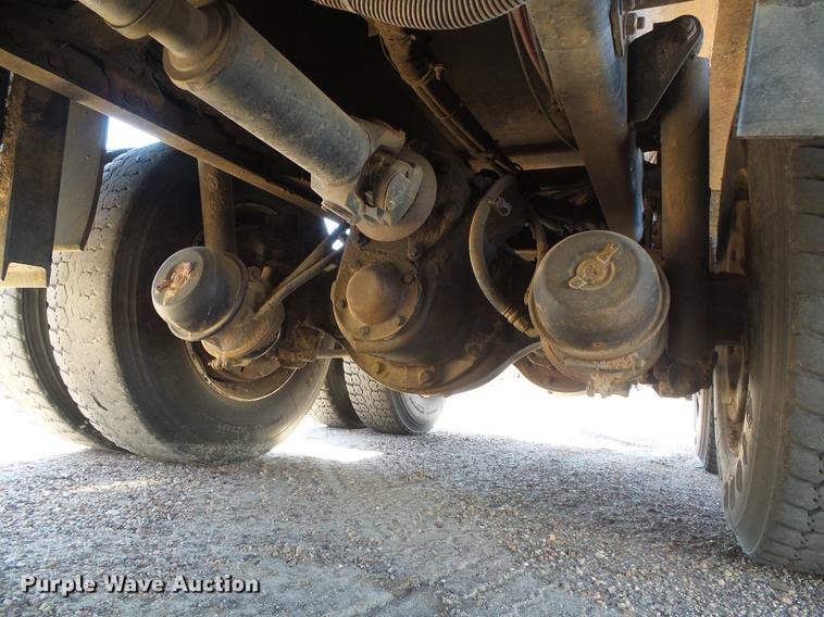 image for item DD5900 2003 Sterling LT7500 dump truck